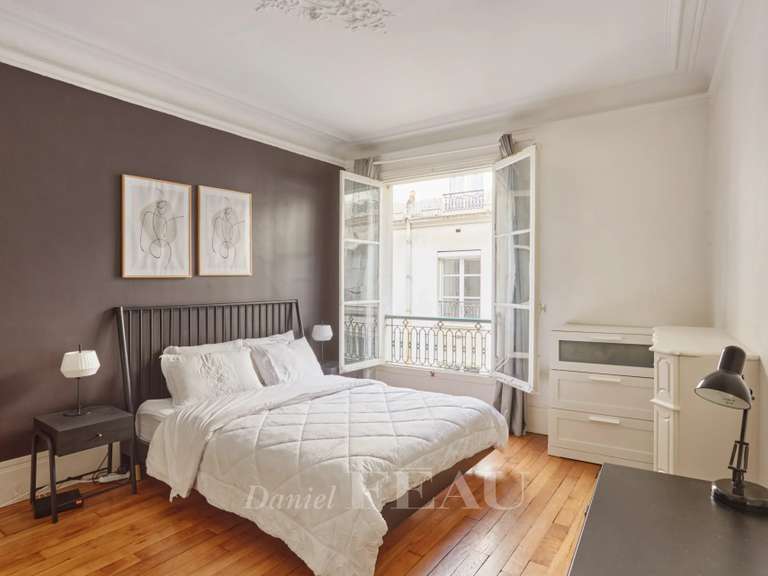 Appartement Paris 16e - 2 chambres - 63m²