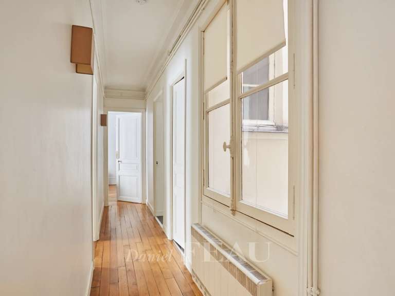 Appartement Paris 16e - 2 chambres - 63m²