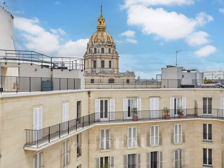 Appartement Paris 7e - 2 chambres - 74m²