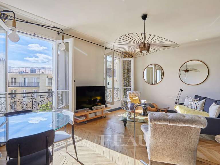 Appartement Paris 7e - 2 chambres - 74m²