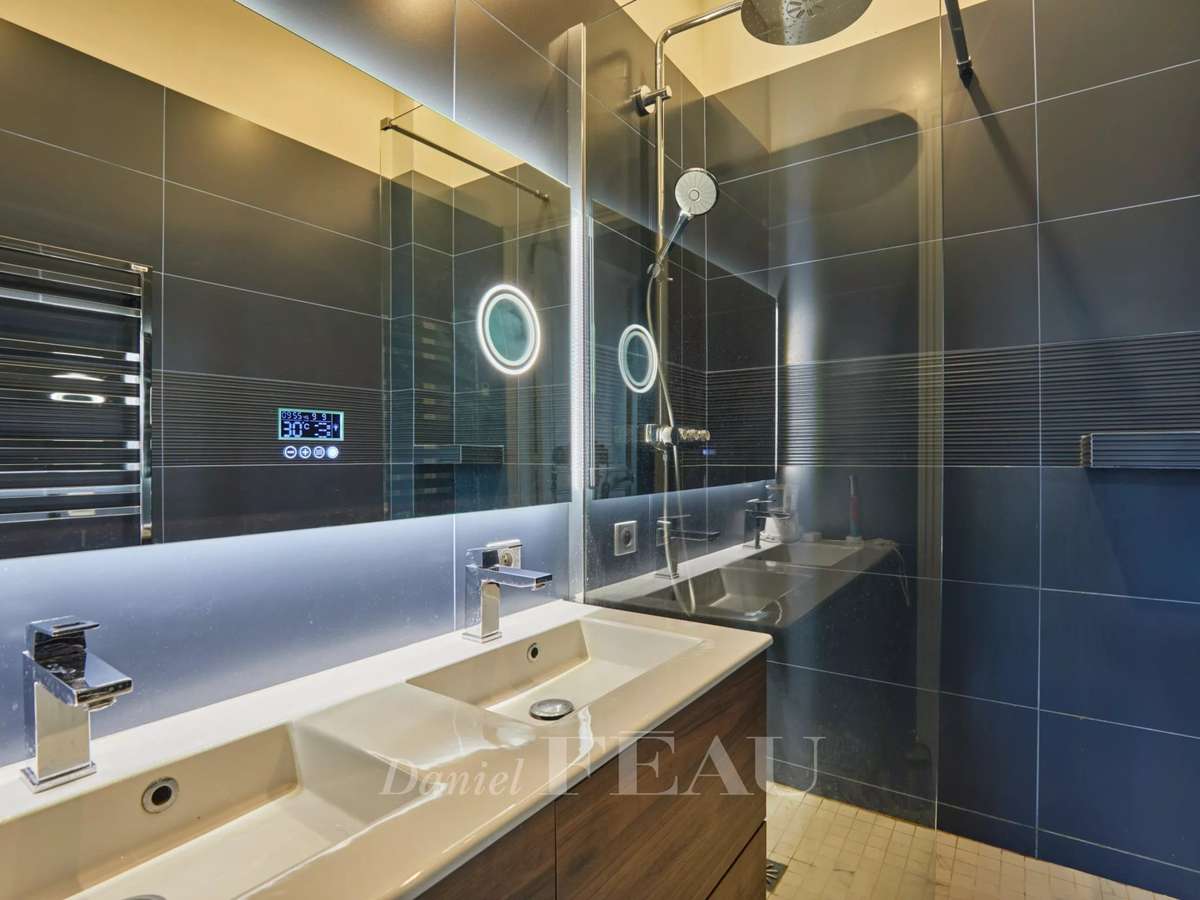 Apartment Paris 7e