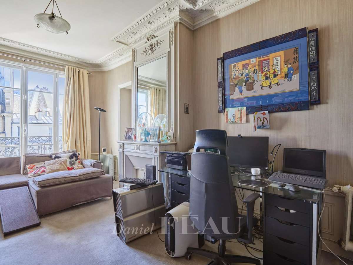 Apartment Paris 7e
