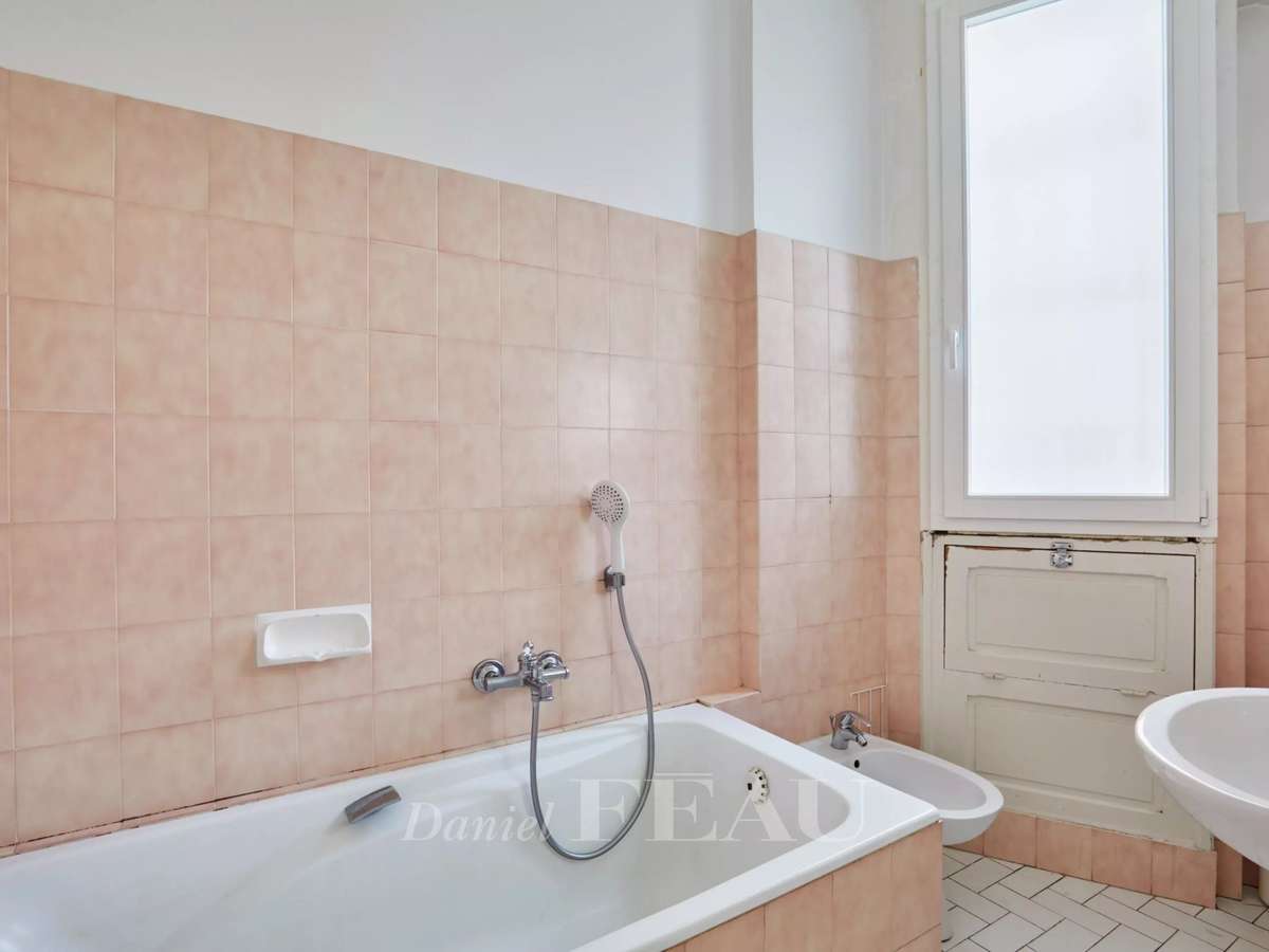 Apartment Paris 7e