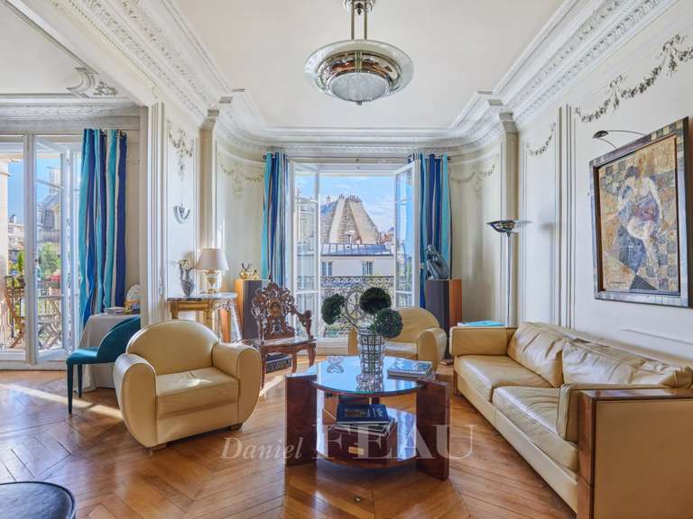 Appartement Paris 7e - 3 chambres - 130m²