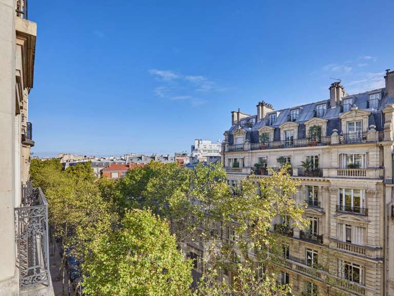Appartement Paris 7e - 3 chambres - 130m²