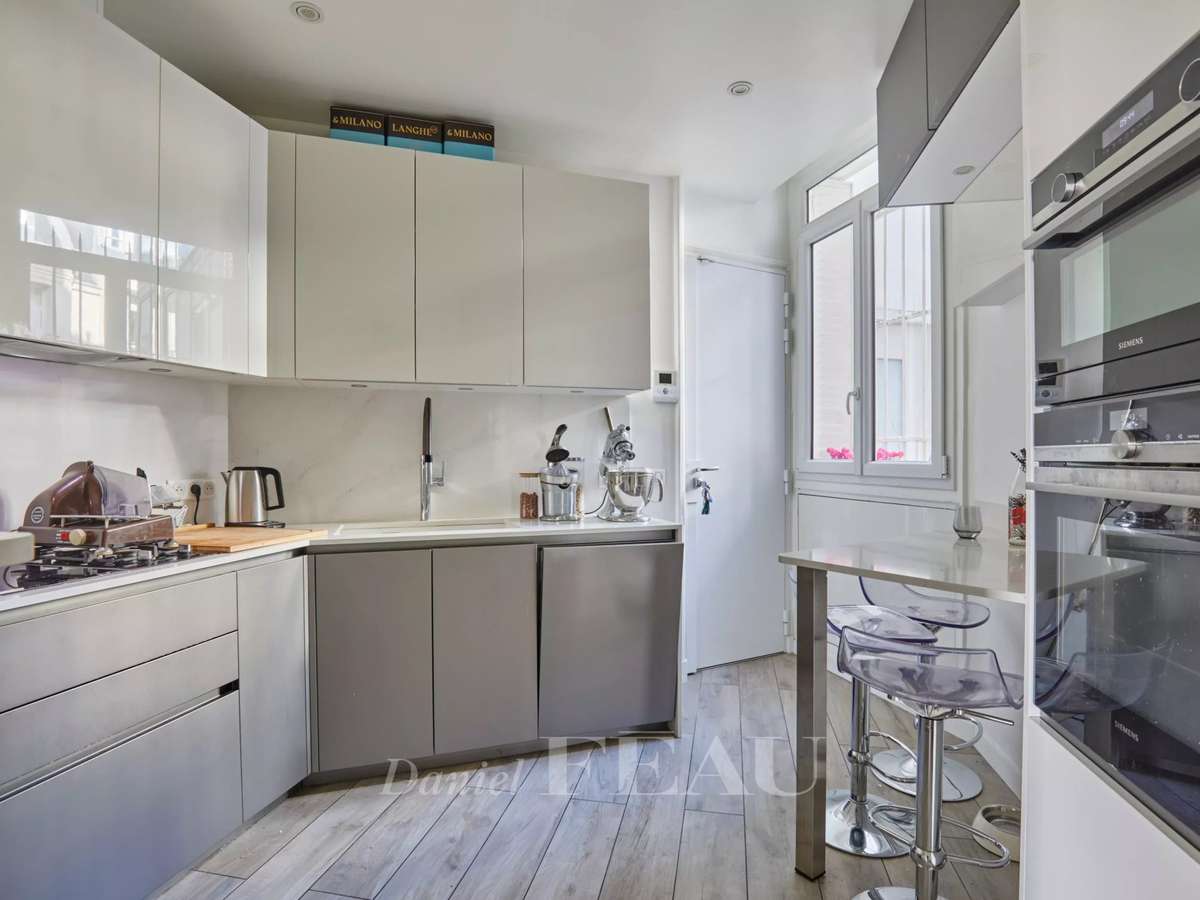 Apartment Paris 7e