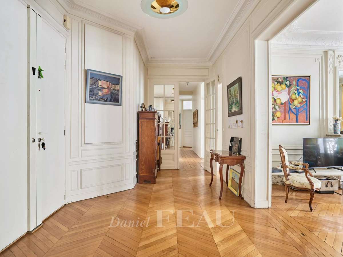 Apartment Paris 15e