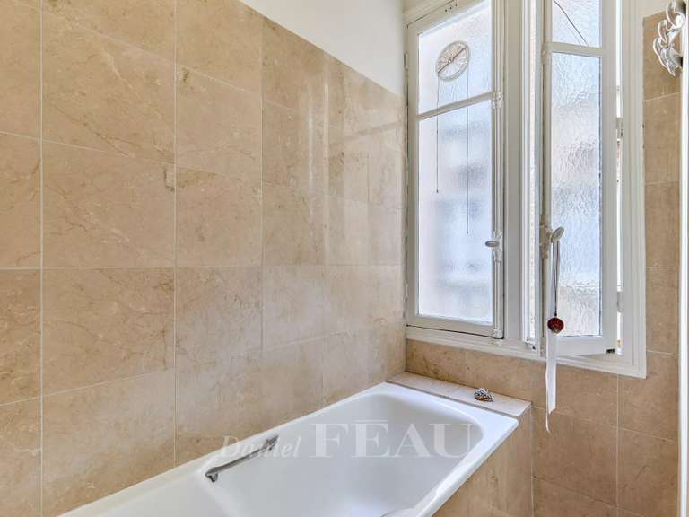 Appartement Paris 15e - 1 chambre - 69m²
