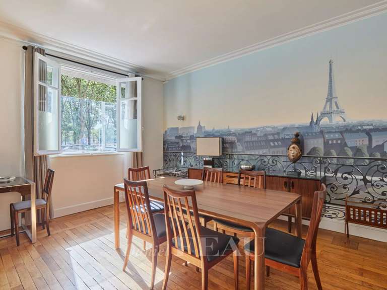 Appartement Paris 7e - 3 chambres - 124m²