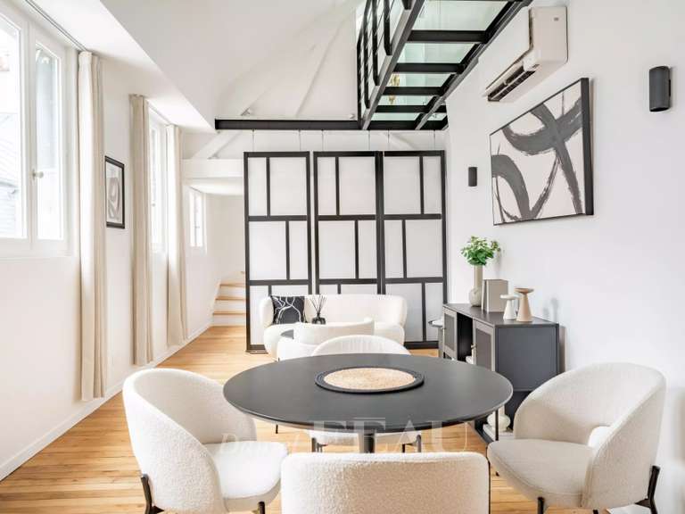 Appartement Paris 7e - 2 chambres - 71m²