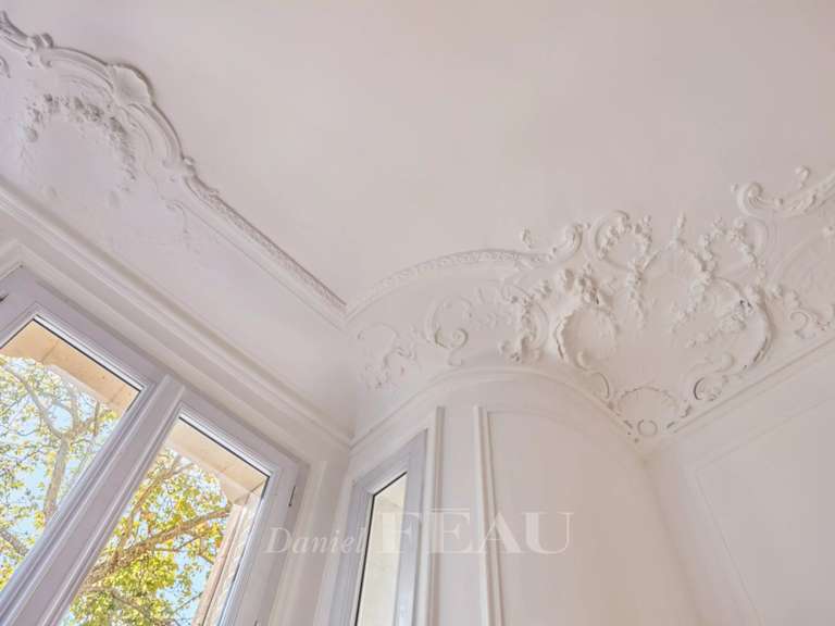 Appartement Paris 15e - 2 chambres - 89m²