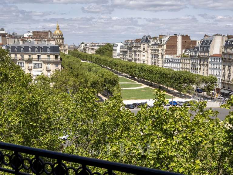 Appartement Paris 7e - 4 chambres - 183m²