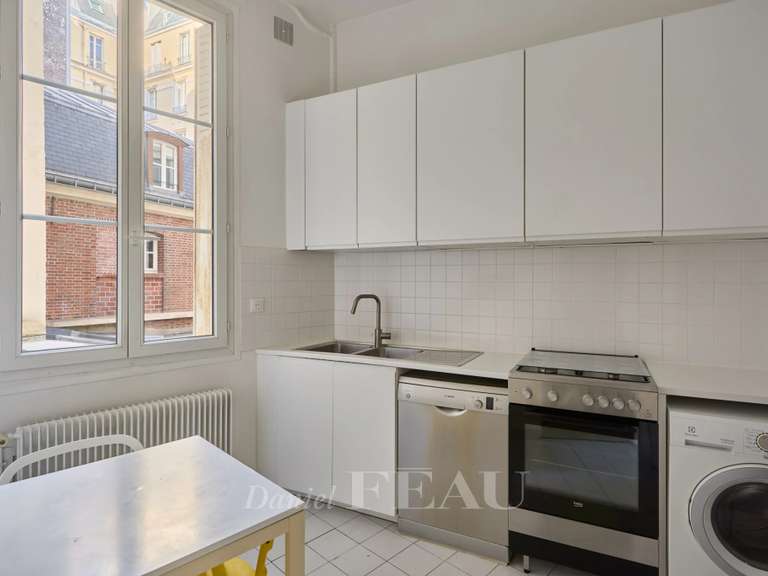 Appartement Paris 7e - 3 chambres - 130m²