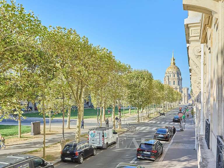 Appartement Paris 7e - 3 chambres - 130m²