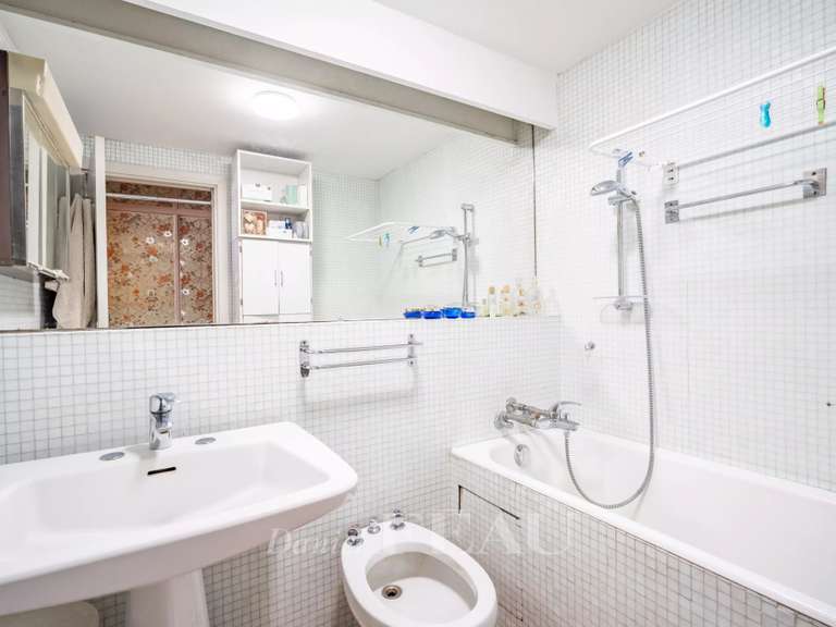 Appartement Paris 7e - 3 chambres - 106m²