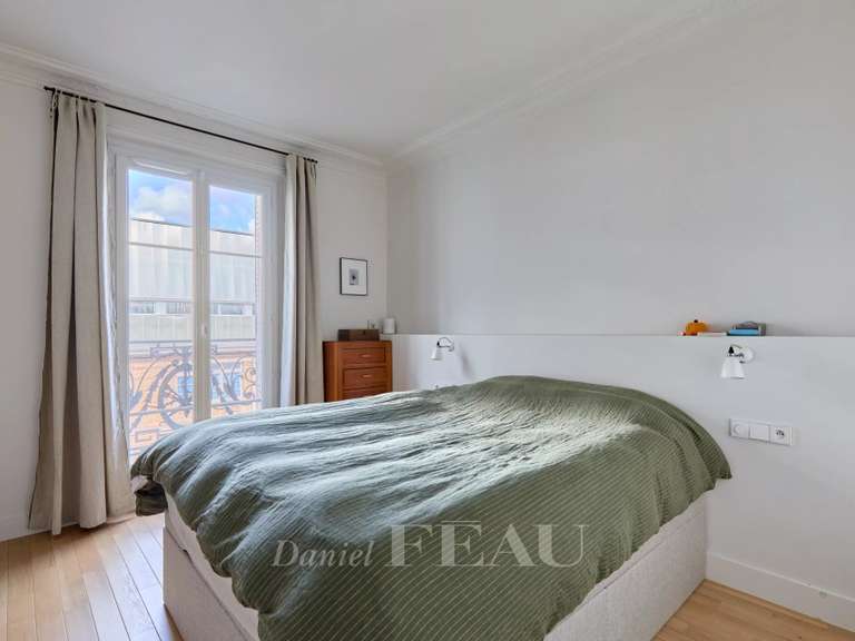 Appartement Paris 15e - 2 chambres - 82m²