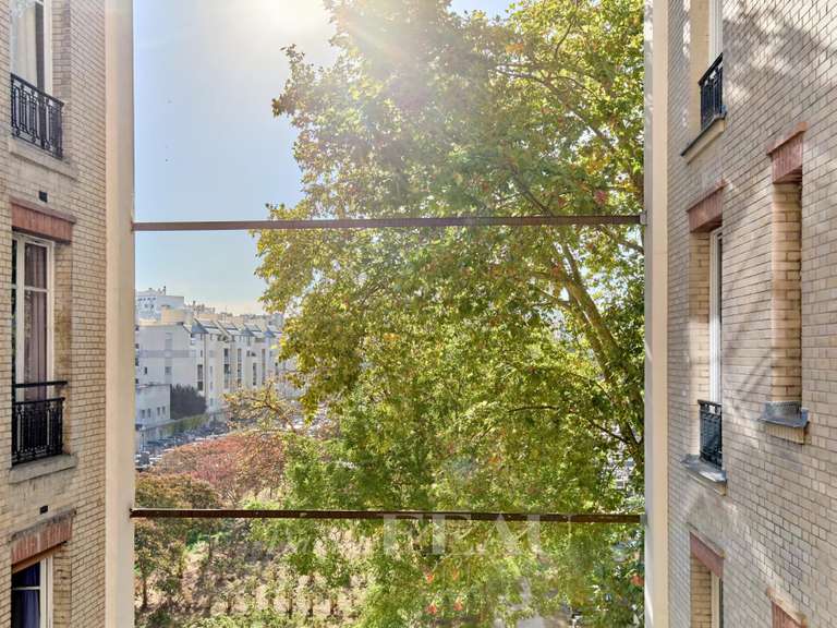 Appartement Paris 15e - 2 chambres - 106m²