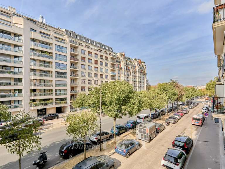 Appartement Paris 15e - 3 chambres - 84m²