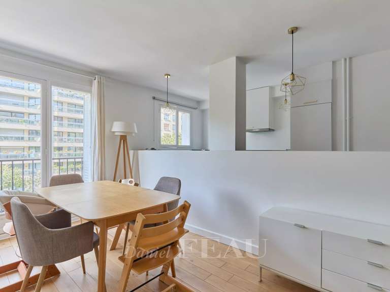 Appartement Paris 15e - 3 chambres - 84m²