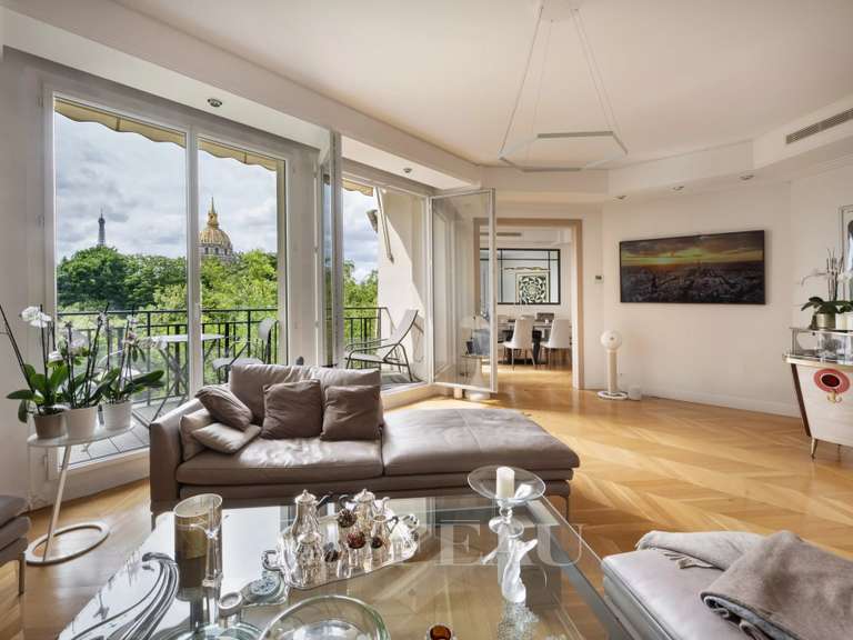 Appartement Paris 7e - 3 chambres - 155m²
