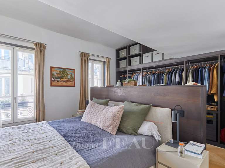Appartement Paris 7e - 3 chambres - 131m²