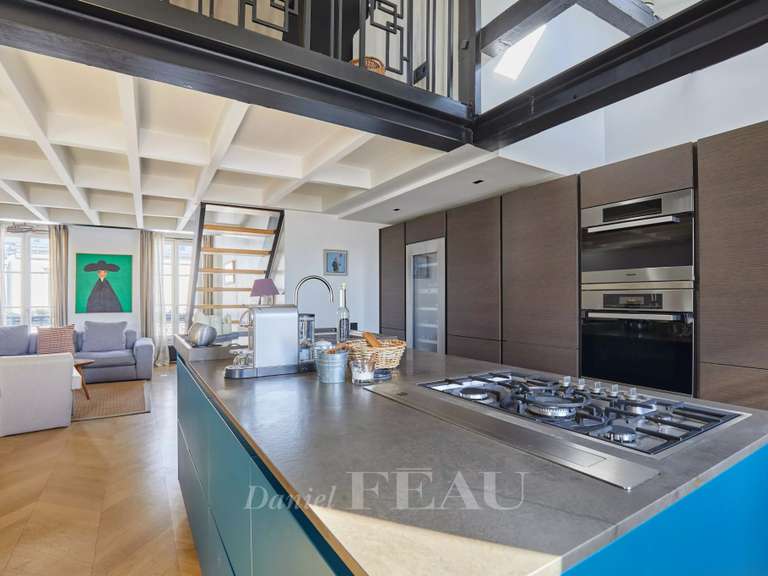 Appartement Paris 7e - 3 chambres - 131m²