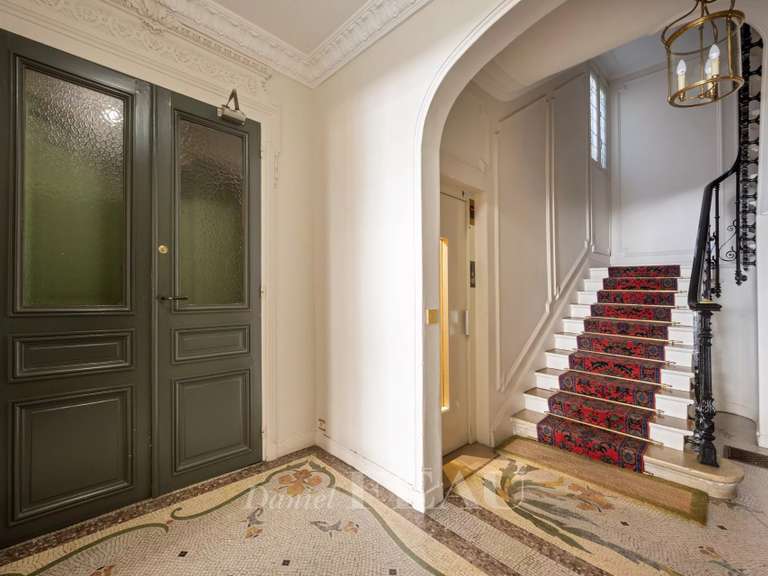 Apartment Paris 7e - 3 bedrooms - 164m²