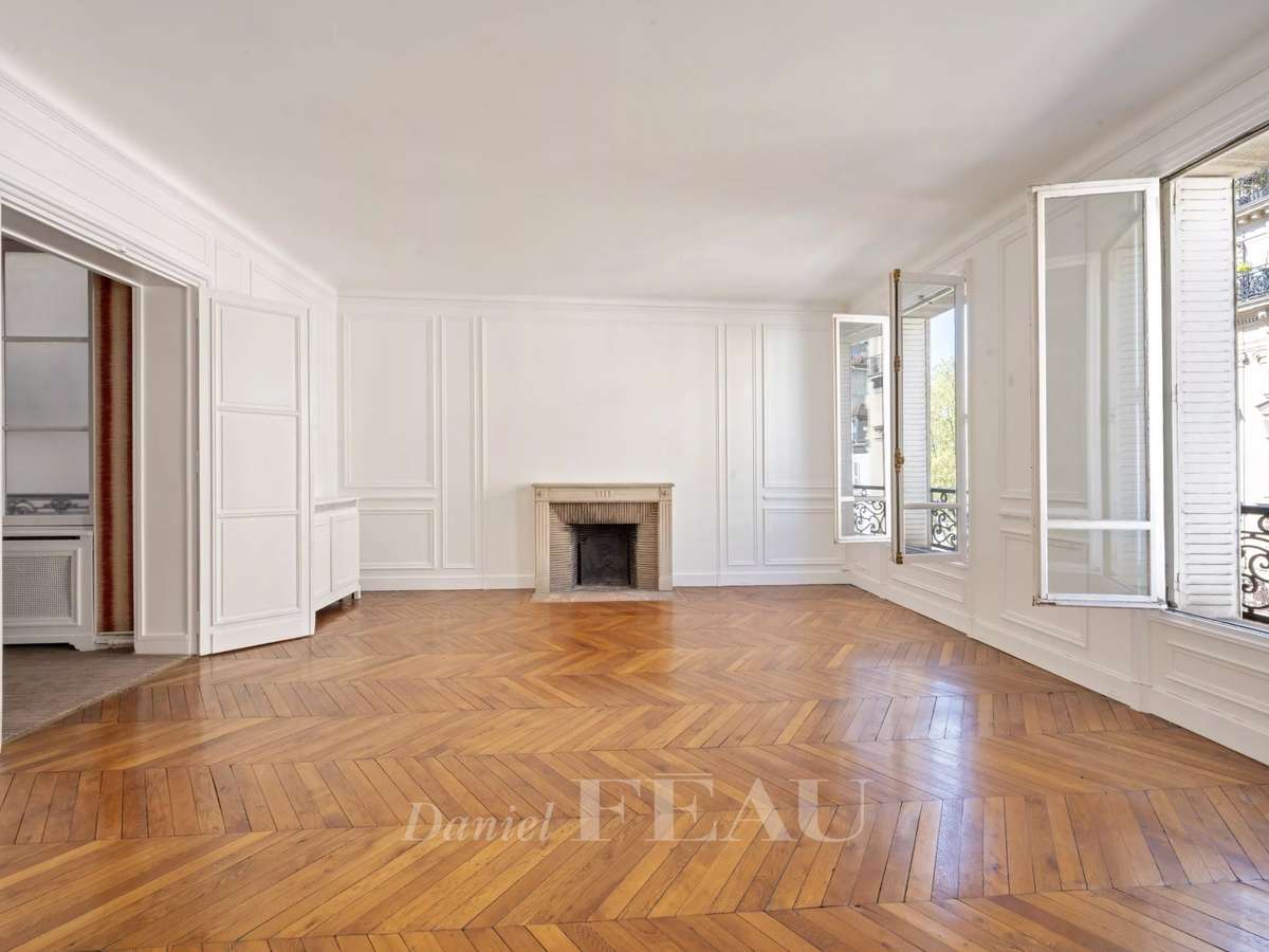 Apartment Paris 7e