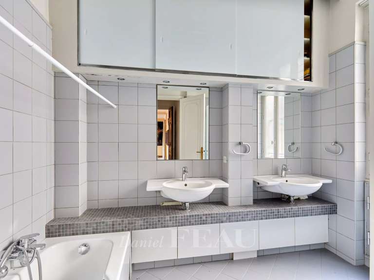 Apartment Paris 7e - 3 bedrooms - 118m²
