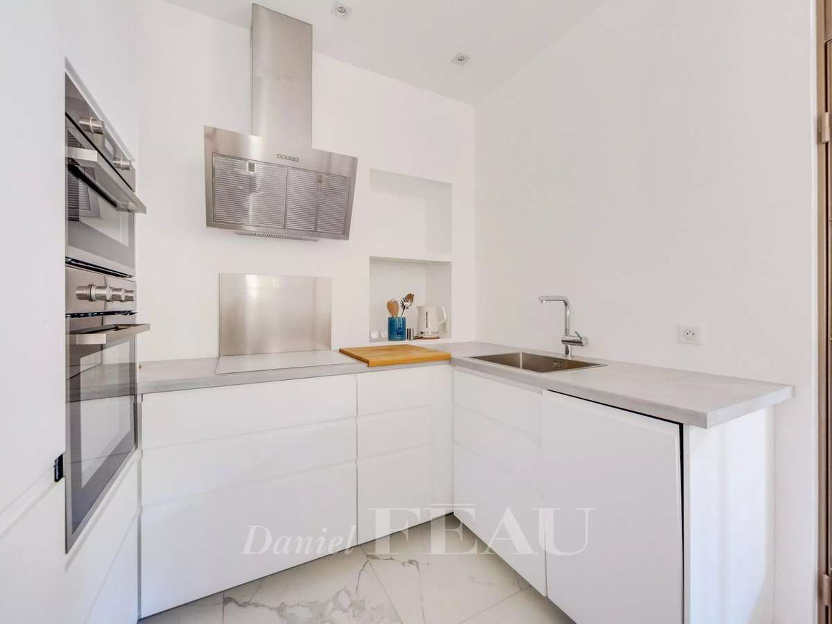 Apartment Paris 17e