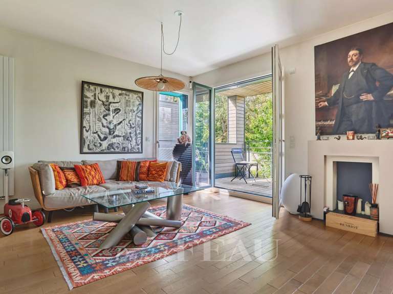 Appartement Paris 18e - 2 chambres - 83m²