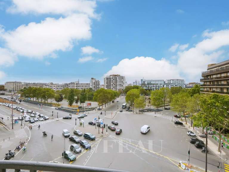 Appartement Paris 17e - 6 chambres - 241m²