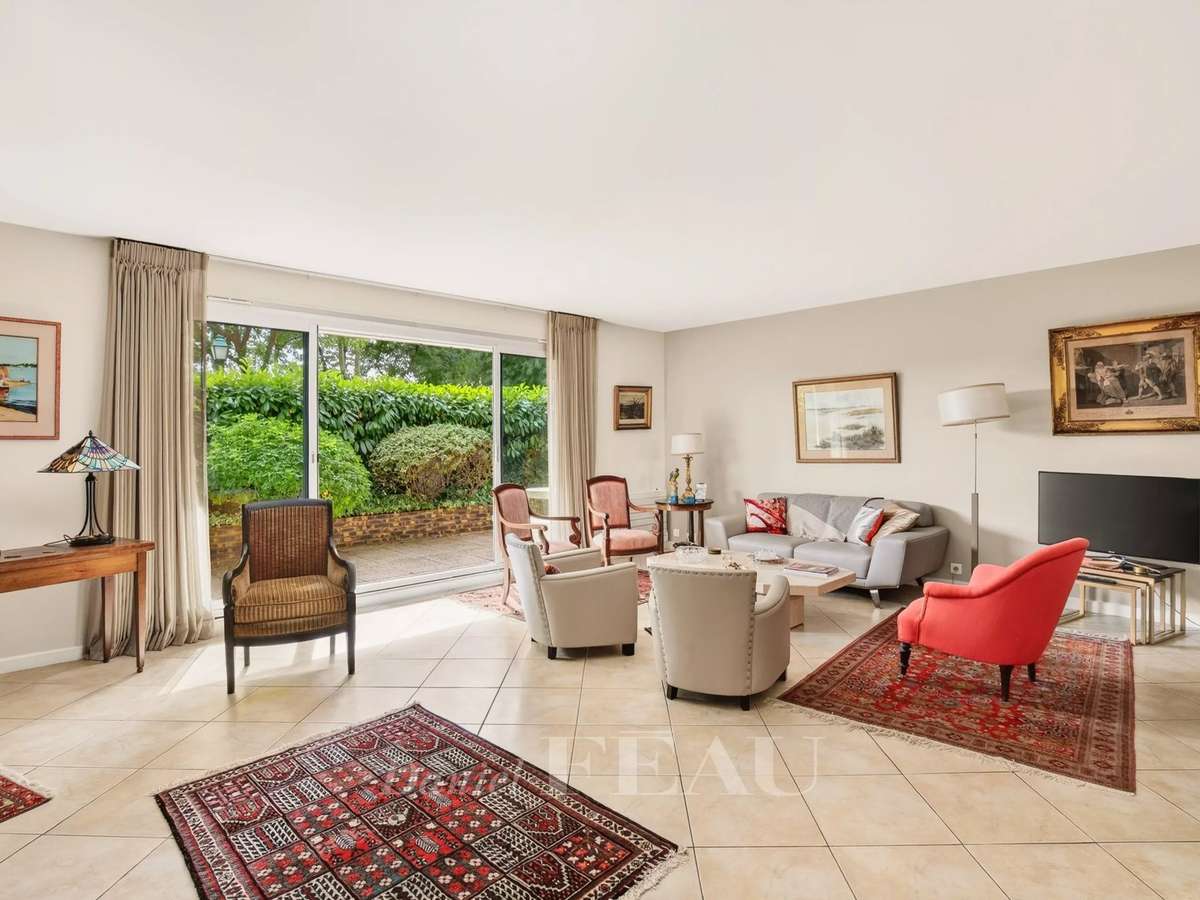 Apartment Saint-Cloud