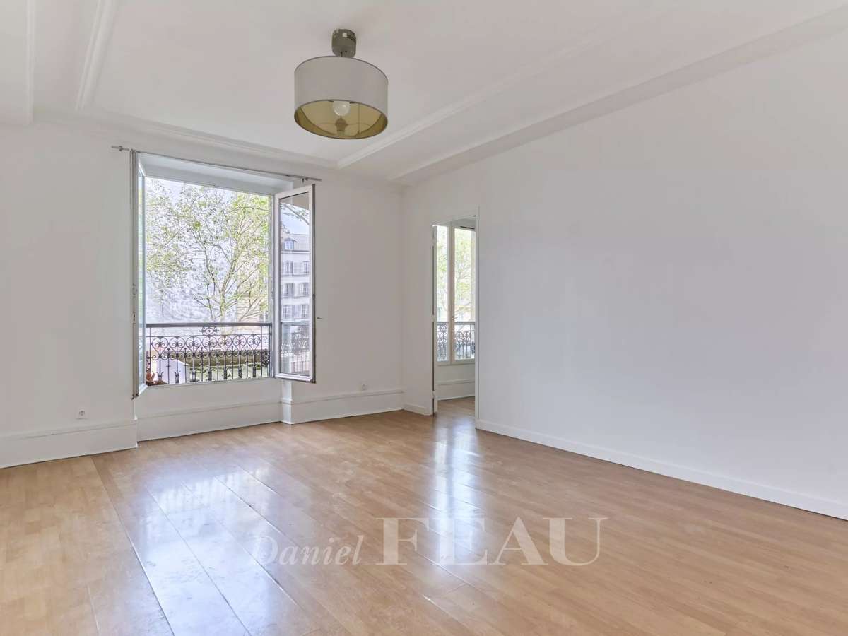 Apartment Paris 17e
