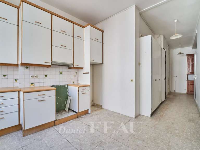 Appartement Paris 17e - 4 chambres - 235m²