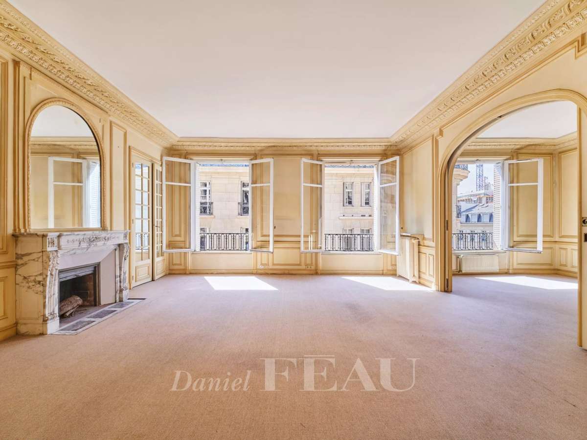 Apartment Paris 17e