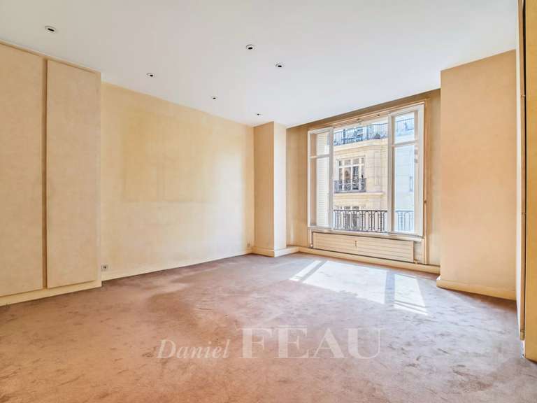 Appartement Paris 17e - 4 chambres - 235m²