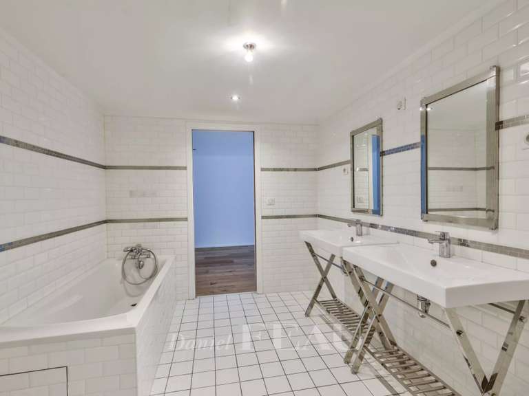 Appartement Saint-Cloud - 4 chambres - 239m²