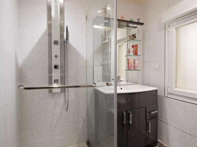 Appartement Paris 20e - 4 chambres - 270m²