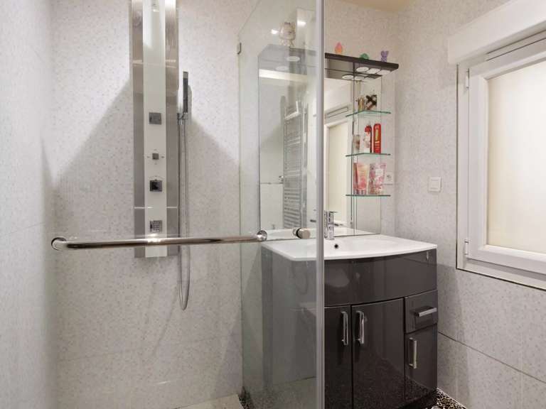 Appartement Paris 20e - 4 chambres - 270m²