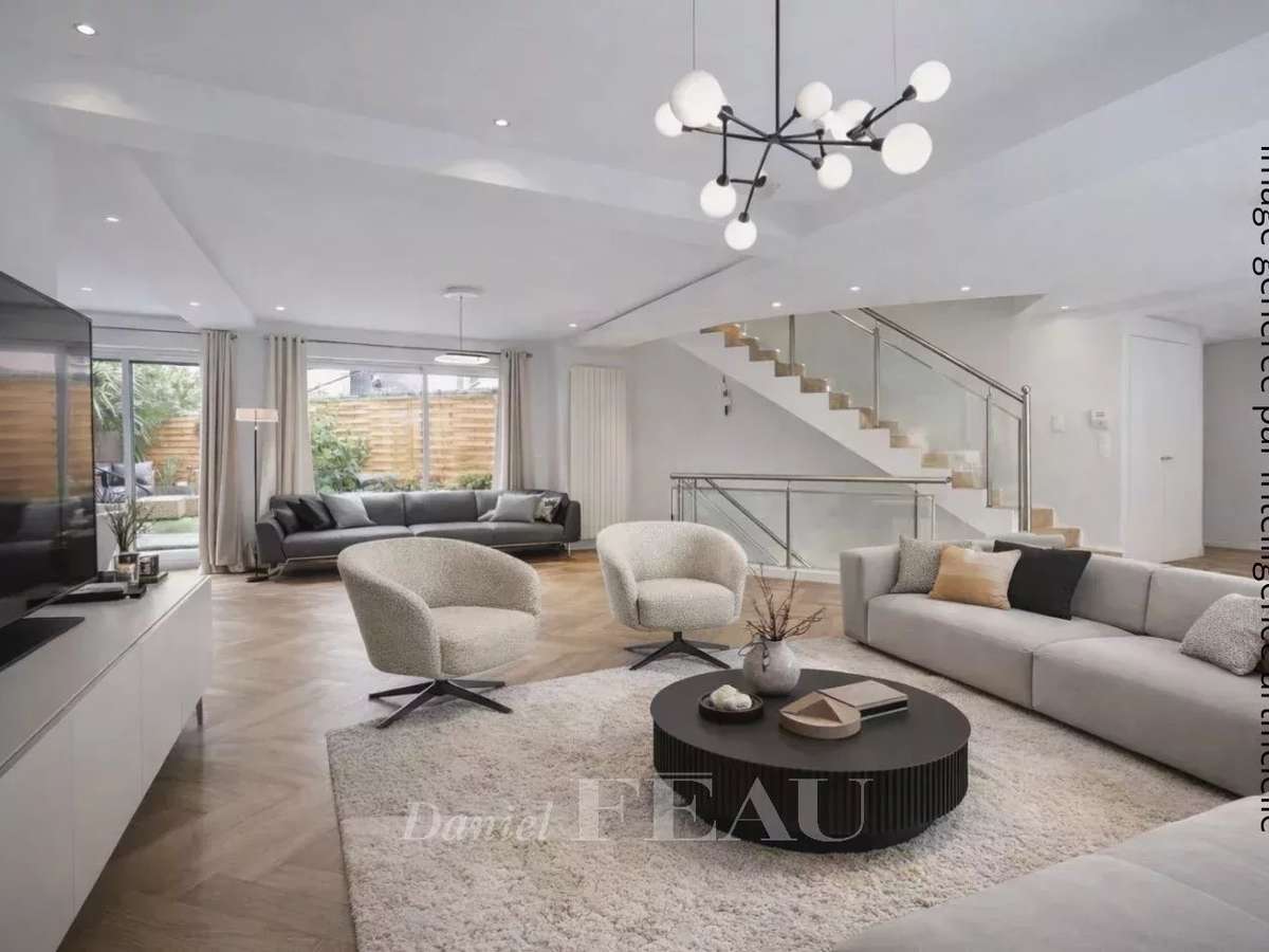 Apartment Paris 20e