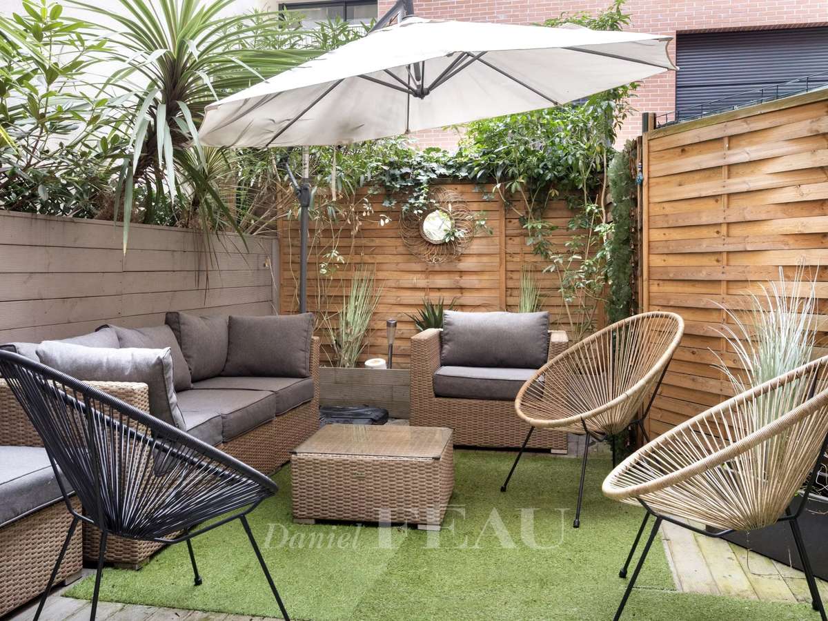 Apartment Paris 20e