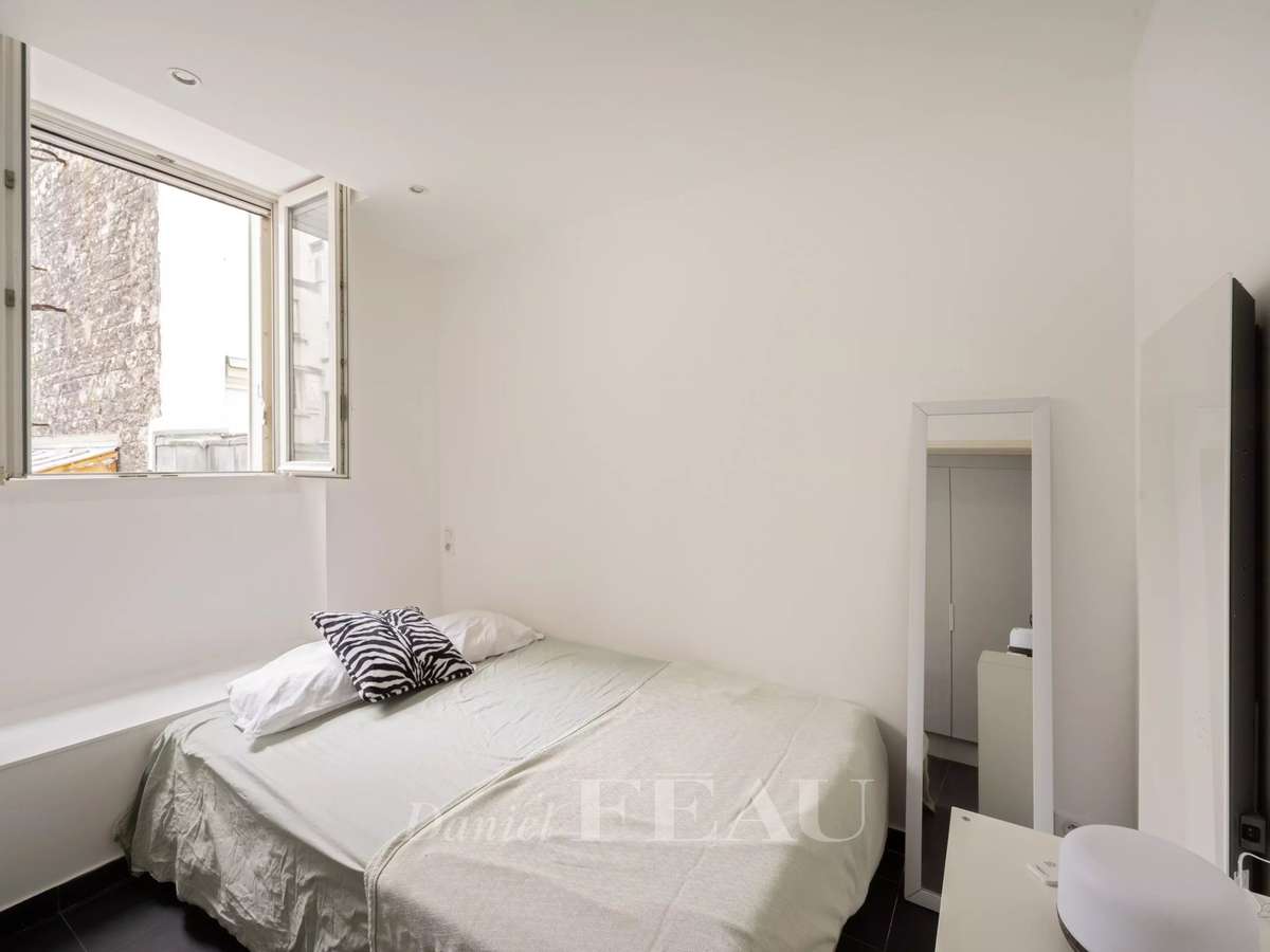 Apartment Paris 2e