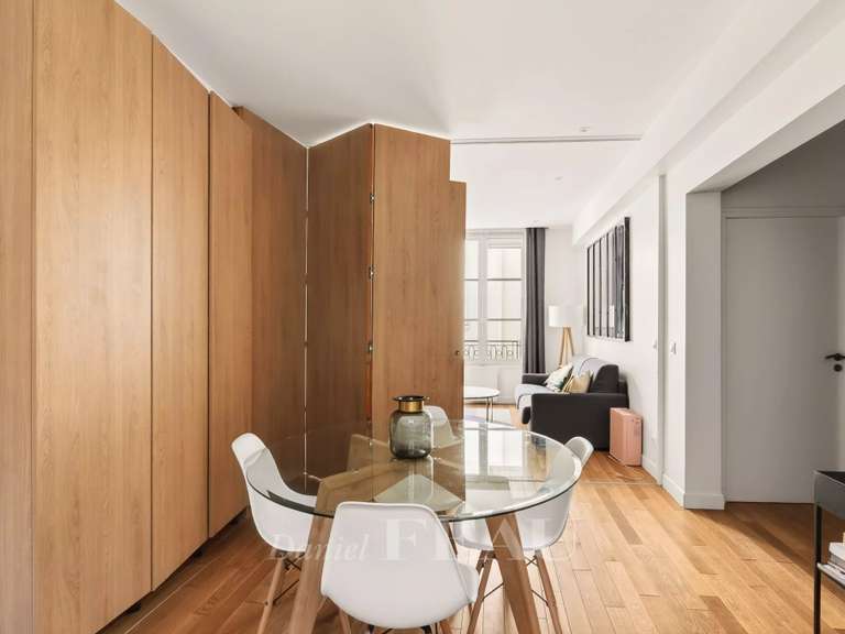 Appartement Paris 3e - 1 chambre - 49m²