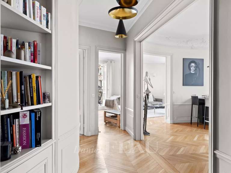 Appartement Paris 6e - 3 chambres - 134m²
