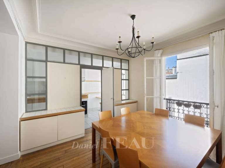 Appartement Paris 6e - 3 chambres - 141m²
