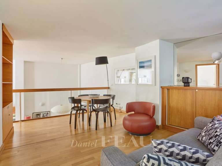 Appartement Paris 6e - 2 chambres - 111m²