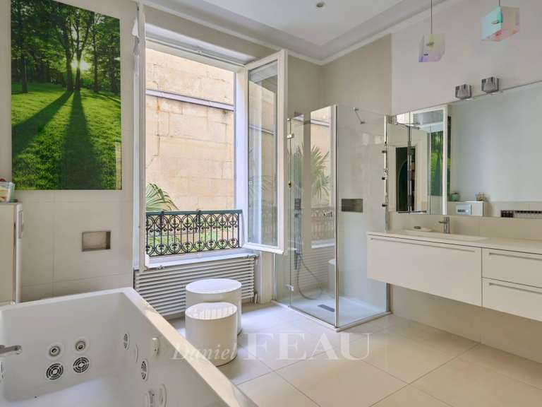 Appartement Paris 6e - 4 chambres - 239m²