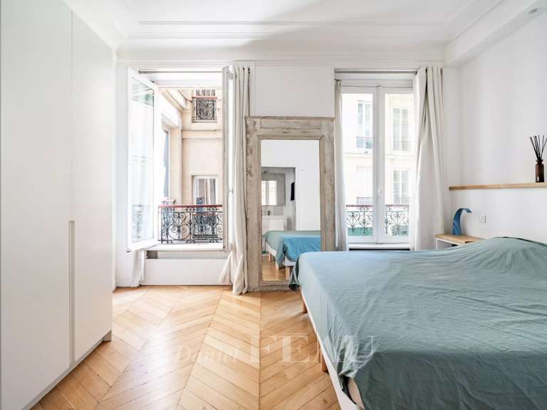 Appartement Paris 6e - 3 chambres - 145m²