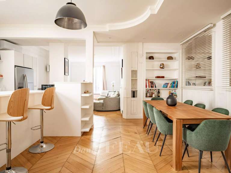 Appartement Paris 6e - 3 chambres - 145m²